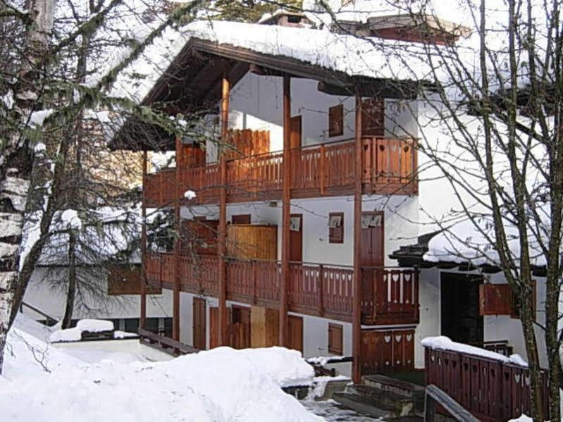 Immobiliare Folgarida Apartments Exterior photo