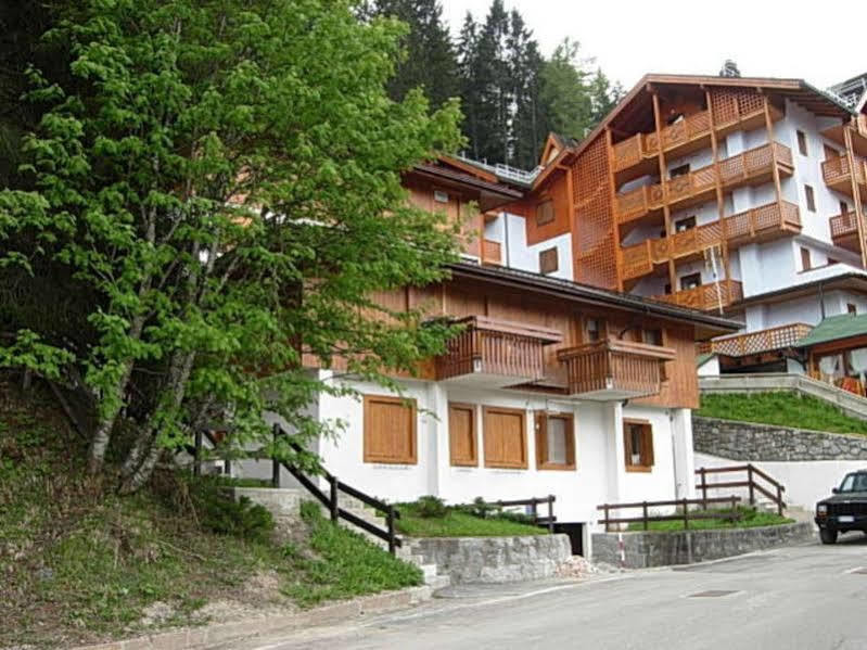 Immobiliare Folgarida Apartments Exterior photo